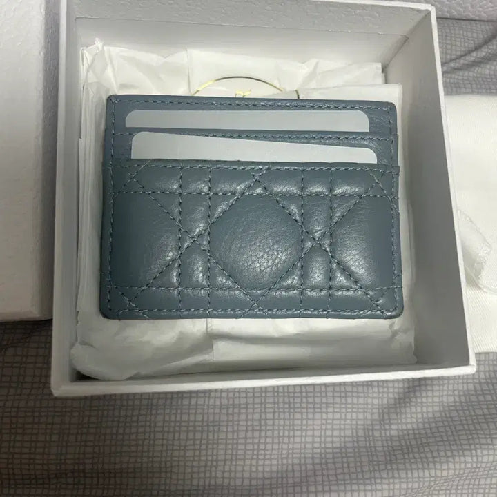 [SOLD OUT] 디올 카로 지갑