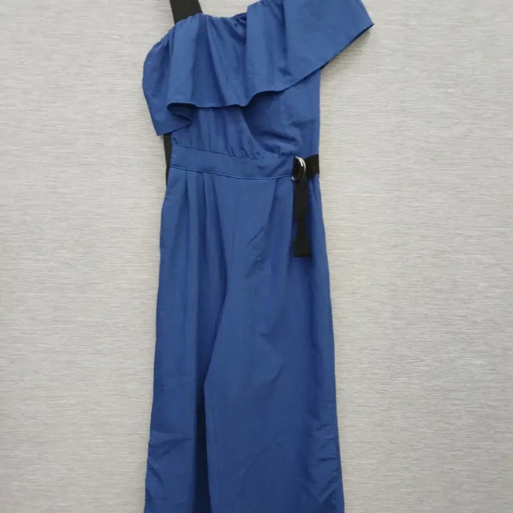 [BUNJANG] It MICHAA Asymmetrical Shoulder Jumpsuit / 4455 잇미샤 언발 숄더 점프슈트 S