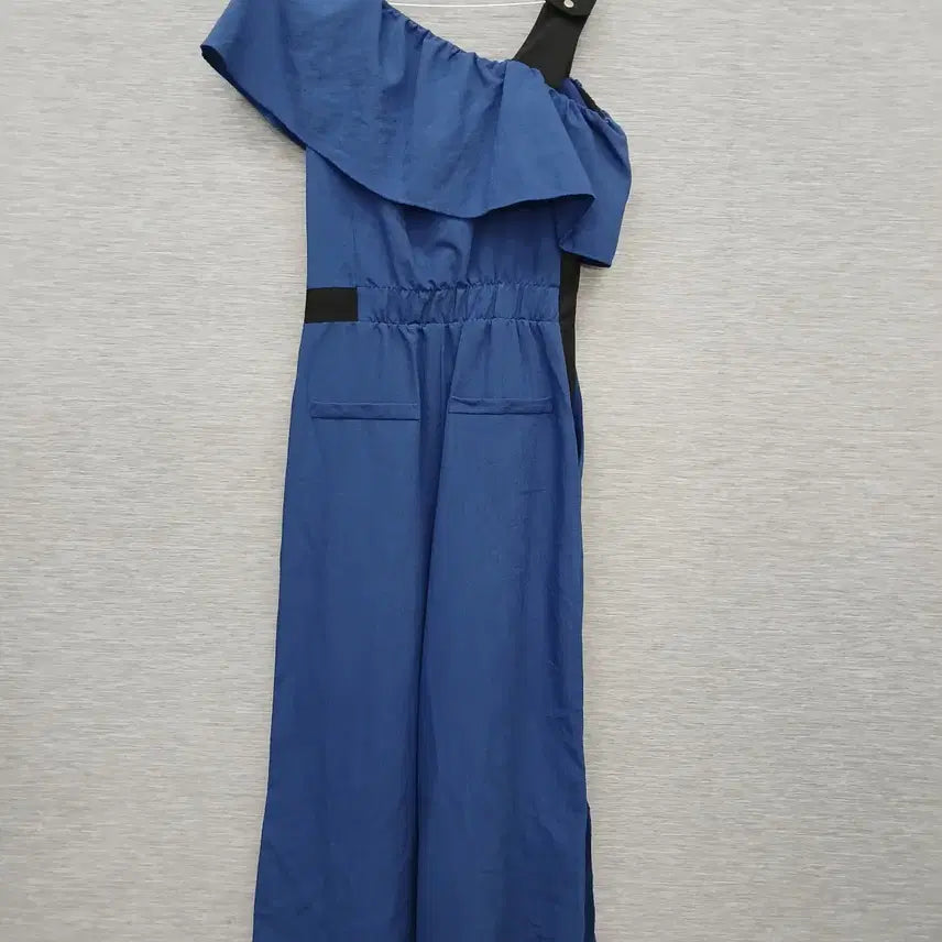 [BUNJANG] It MICHAA Asymmetrical Shoulder Jumpsuit / 4455 잇미샤 언발 숄더 점프슈트 S
