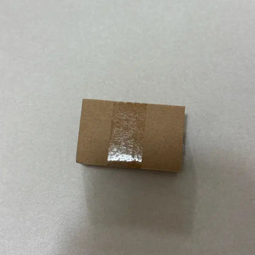 [SOLD OUT] 죠죠월드 h상 금속뱃지 6부 쿠죠죠린 새상품