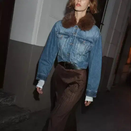 [BUNJANG] ZARA 자라 탈부착 퍼 카라 청자켓 데님 자켓/점퍼 (새상품) / ZARA 자라 탈부착 퍼 카라 청자켓 데님 자켓/점퍼 (새상품)
