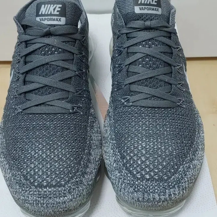 [BUNJANG] Nike Air VaporMax Flyknit 1 Asphalt / 나이키 에어 베이퍼맥스 플라이니트 1 아스팔트 255