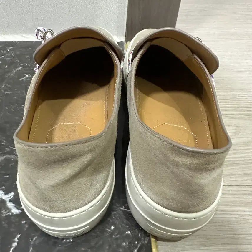 [SOLD OUT] Buscemi 스웨이드 슬립온 42