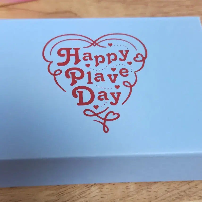 [BUNJANG] PLAVE 2nd Anniversary Badge / 플레이브 2주년 팝업 뱃지