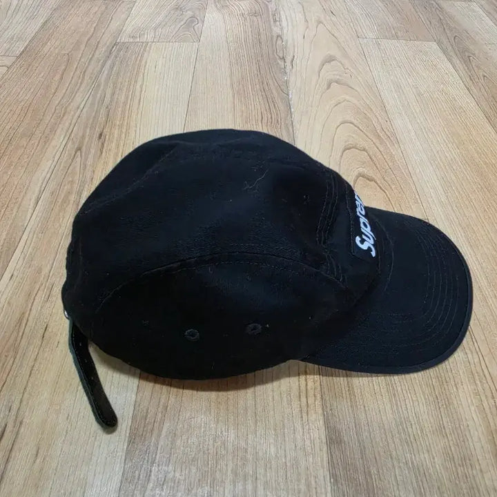 [SOLD OUT] 슈프림 블랙 캠프캡 모자
