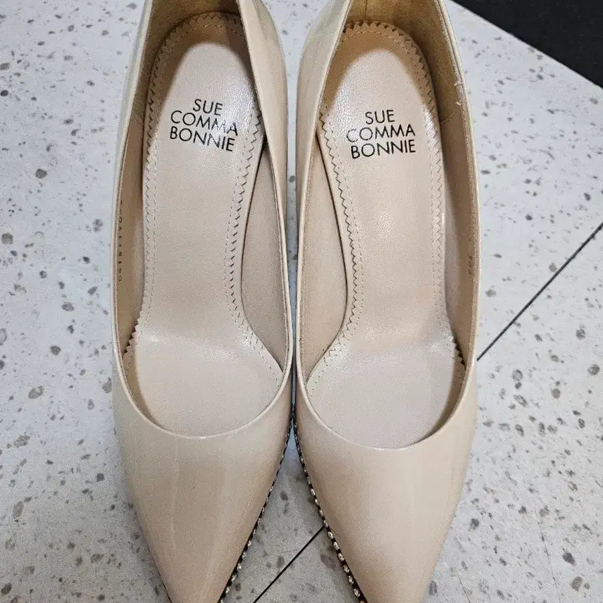 [BUNJANG] SUECOMMA BONNIE Pumps 365 (Size 36) / 슈콤마보니 펌프스 365(한번착용)