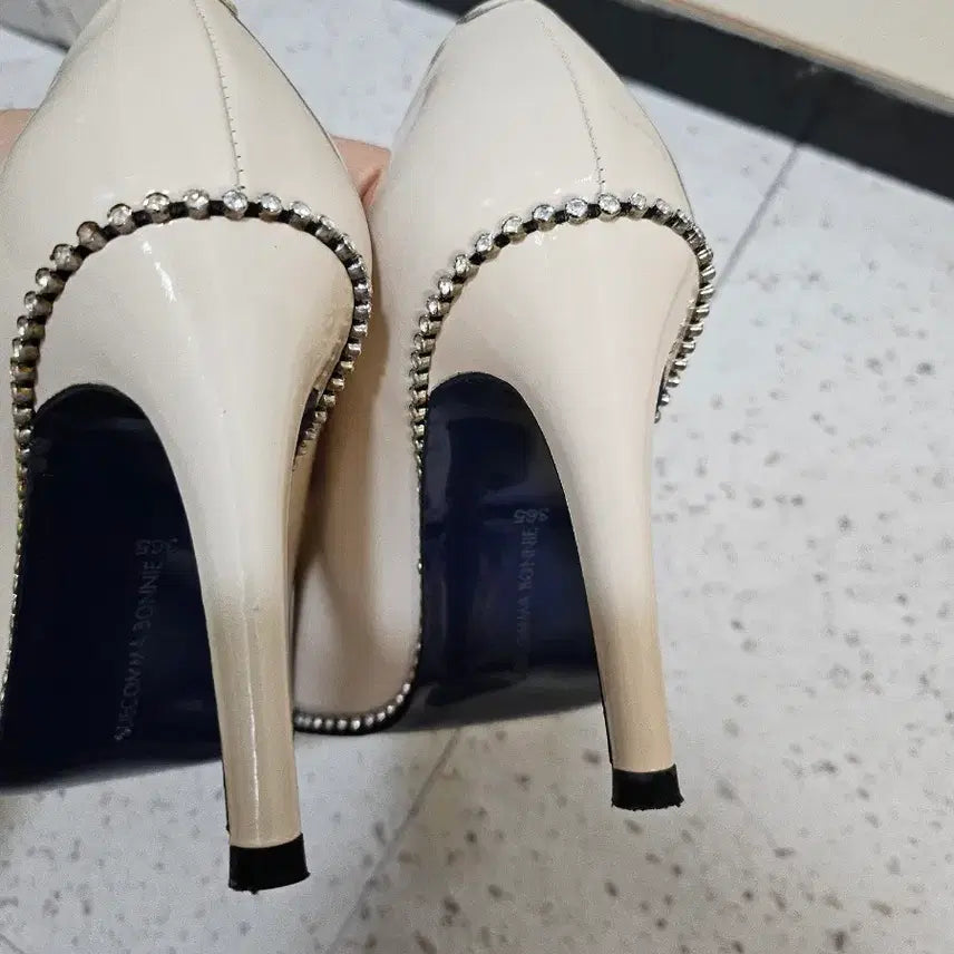 [BUNJANG] SUECOMMA BONNIE Pumps 365 (Size 36) / 슈콤마보니 펌프스 365(한번착용)