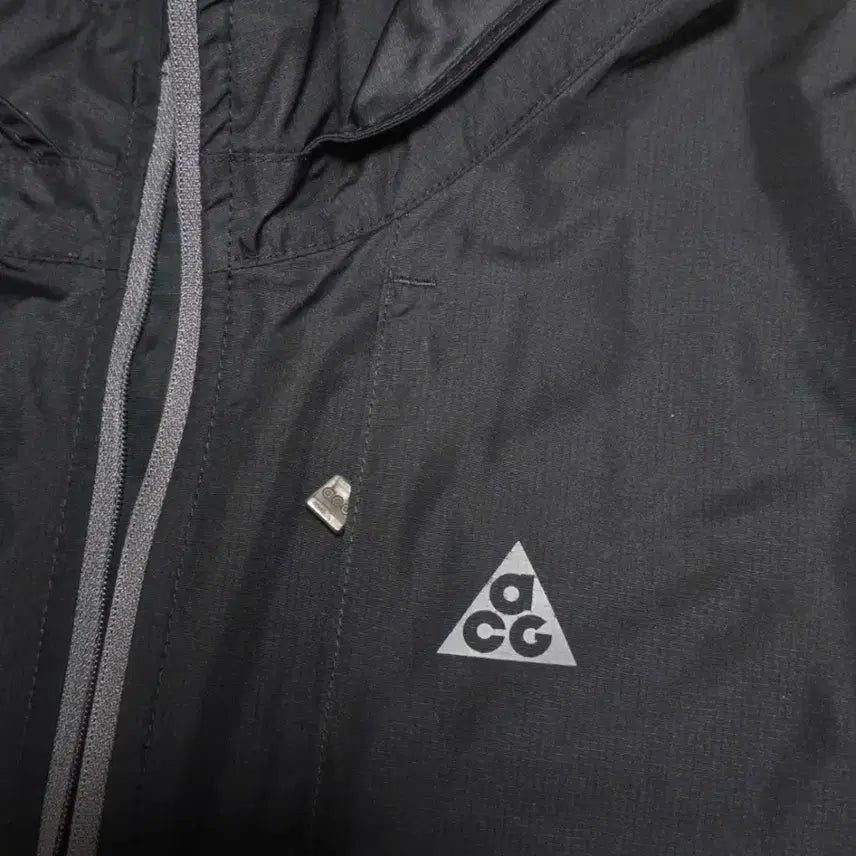 [SOLD OUT] 00s NIKE ACG 바람막이 자켓 블랙 M
