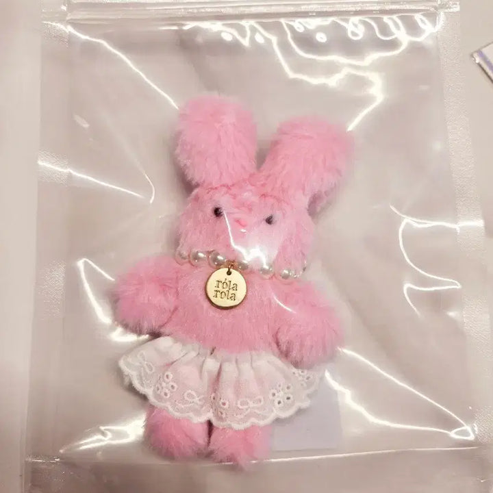 [BUNJANG] RoLa RoLa Jang Wonyoung Rabbit Doll Pink Keyring / 새제품) 로라로라 장원영 토끼 인형 핑크 키링