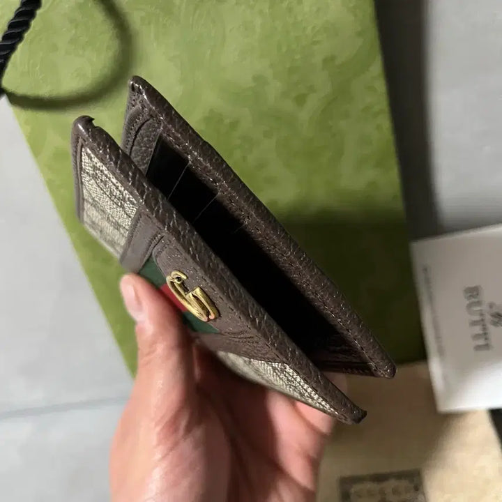 [SOLD OUT] [새상품급] 구찌 오피디아 반지갑