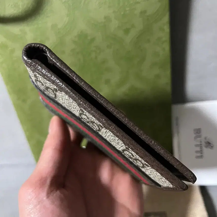 [SOLD OUT] [새상품급] 구찌 오피디아 반지갑