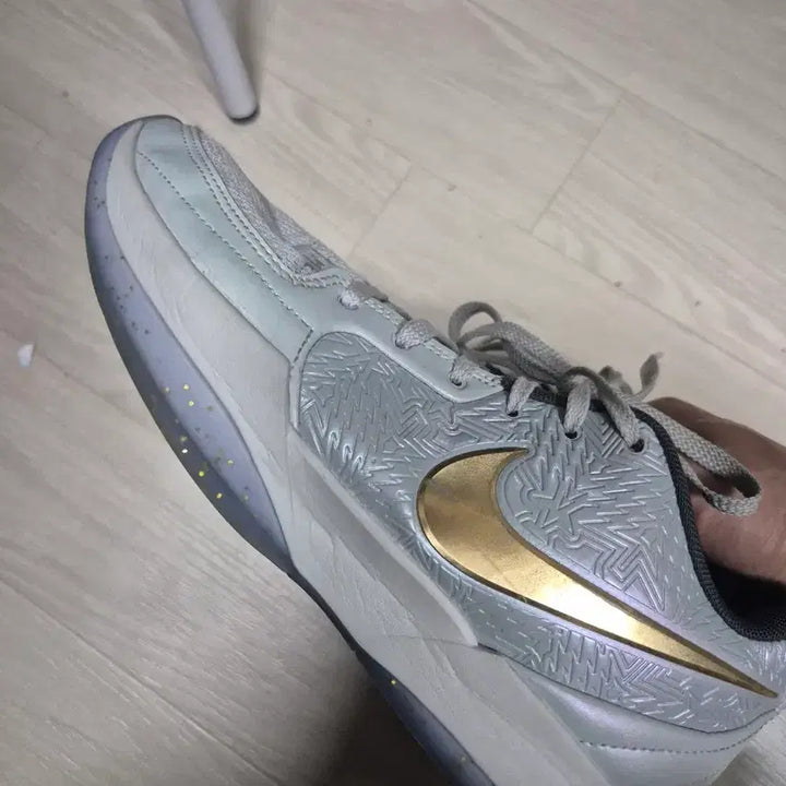 [BUNJANG] Nike Ja 2 Christmas Sneakers / 나이키 자2 크리스마스