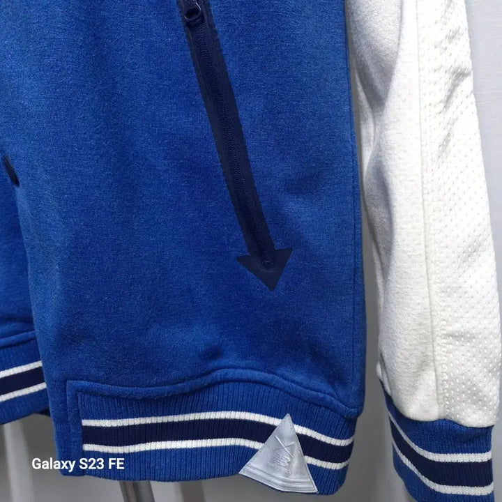 [BUNJANG] New Balance Logo Blue Stadium Jacket L / 뉴발란스 로고 블루 스타디움 자켓 L