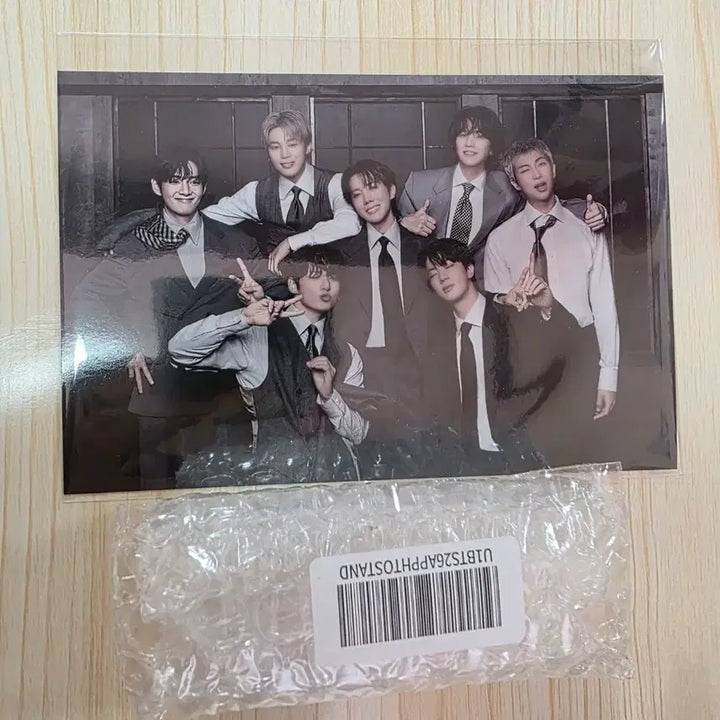 [BUNJANG] BTS Weverse POB Group Photo + Stand / 방탄 위버스 특전 단체 사진+스탠드 BTS weverse photo