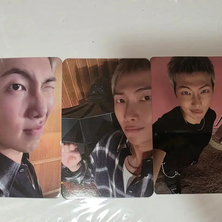 [SOLD OUT] RM 일괄) 방탄 아리랑 타겟 윙크 포카+앨범포카 BTS target