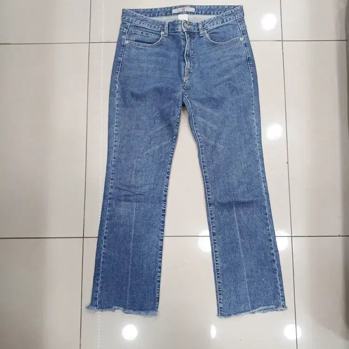 [BUNJANG] Denim Lab 88 73 Distressed Hem Jeans / 데님랩에잇트 73 밑단올풀림 빈티지 디자인 청바지 중고