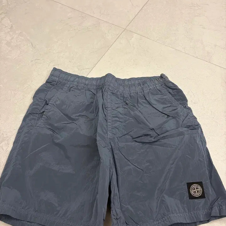 [BUNJANG] Stone Island Nylon Metal Swim Pants / [m] 스톤아일랜드 나일론메탈스윔팬츠 파우더블루