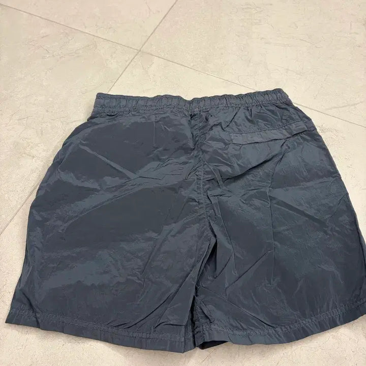 [BUNJANG] Stone Island Nylon Metal Swim Pants / [m] 스톤아일랜드 나일론메탈스윔팬츠 파우더블루