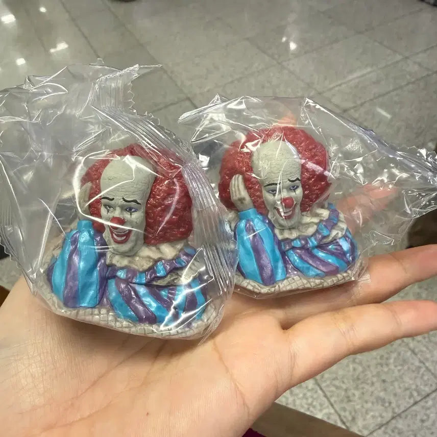 [BUNJANG] Takara Tomy It Pennywise Gacha Figure 1990ver / 타카라토미 It 그것 페니와이즈 가차 가챠 1990ver 피규어