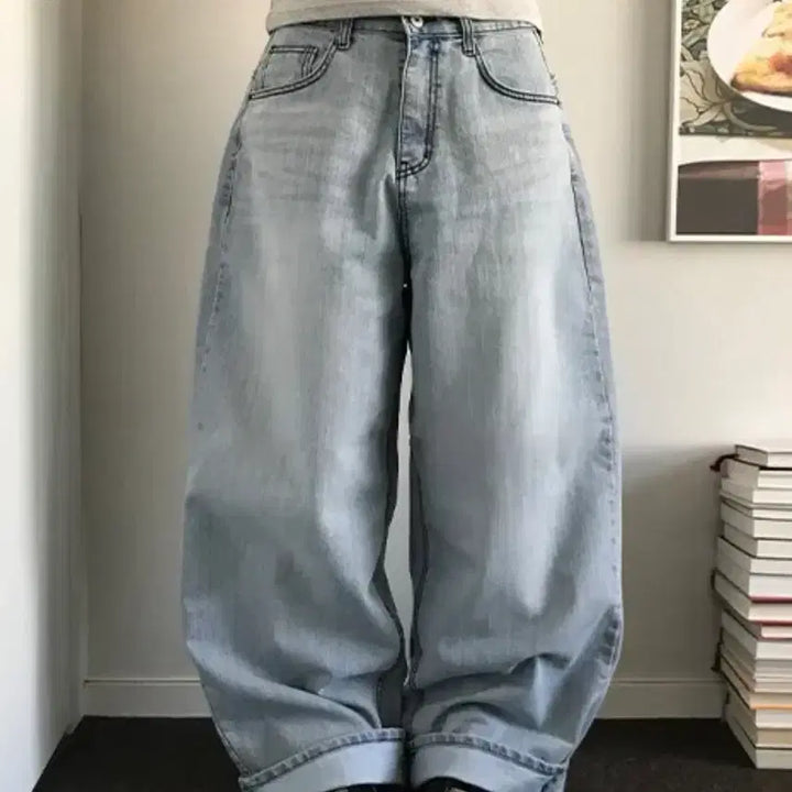 [SOLD OUT] 스티치 뒷포켓 데님 와이드팬츠 연청