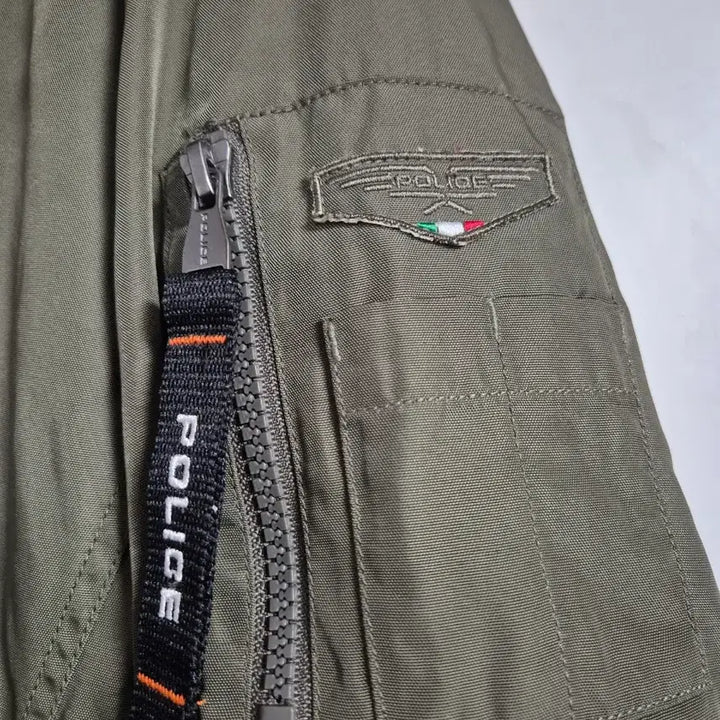 [BUNJANG] POLICE Khaki Bomber Jacket / POLICE 폴리스 카키 항공점퍼 봄버 자켓