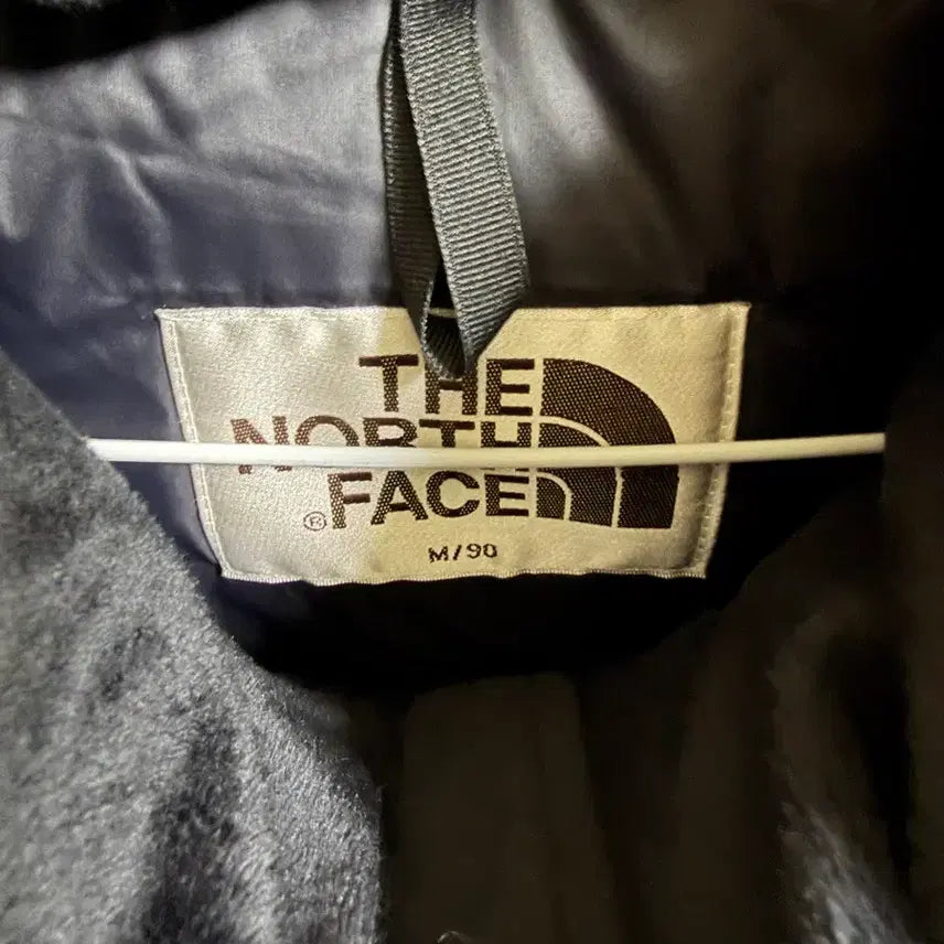 [BUNJANG] The North Face Nuptse Crop Vest Padding / 노스페이스 눕시 크롭 조끼 패딩 m(90)