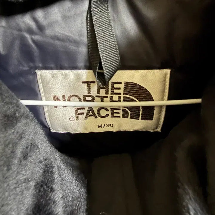 [BUNJANG] The North Face Nuptse Crop Vest Padding / 노스페이스 눕시 크롭 조끼 패딩 m(90)