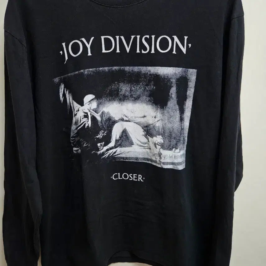 [BUNJANG] Joy Division Vintage Long Sleeve T-shirt (XL) / 조이디비전 락빈티지 롱슬리브 긴팔티 롱슬리브 쭉티/ XL 105