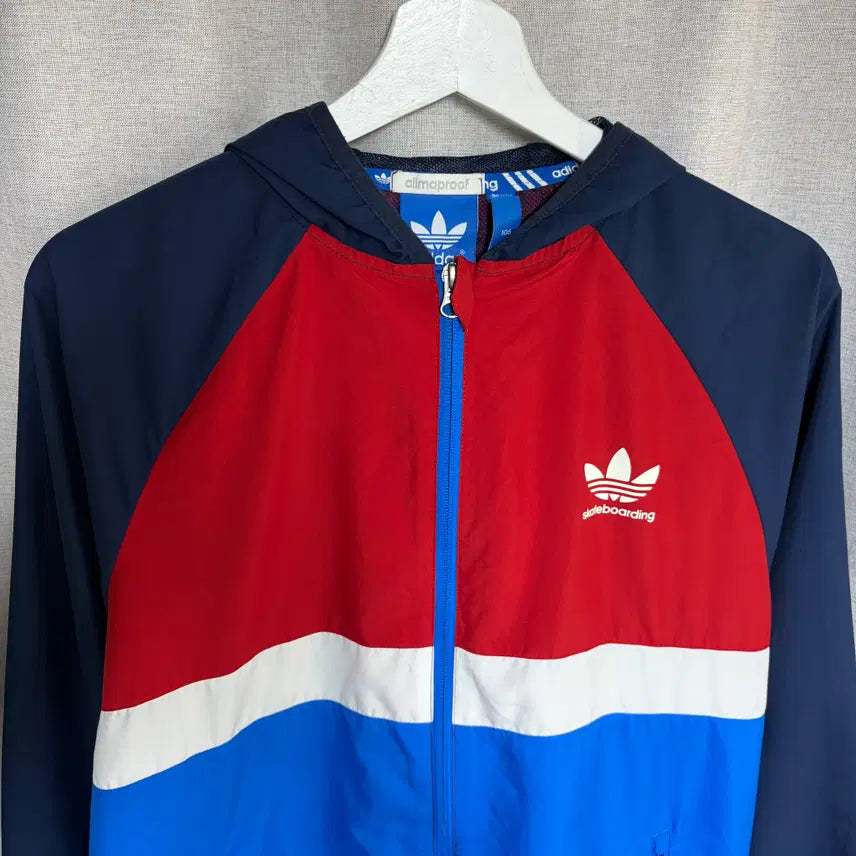 [BUNJANG] Adidas Skateboarding Climaproof Windbreaker Jacket (XL) / 아디다스 스케이트보딩 윈드브레이커 (105) 클라이마프루프 바람막이