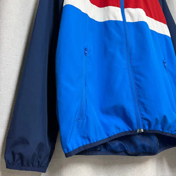 [BUNJANG] Adidas Skateboarding Climaproof Windbreaker Jacket (XL) / 아디다스 스케이트보딩 윈드브레이커 (105) 클라이마프루프 바람막이