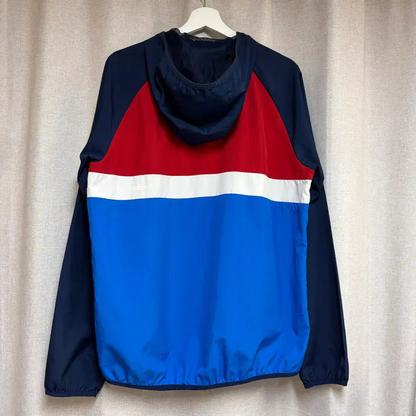[BUNJANG] Adidas Skateboarding Climaproof Windbreaker Jacket (XL) / 아디다스 스케이트보딩 윈드브레이커 (105) 클라이마프루프 바람막이