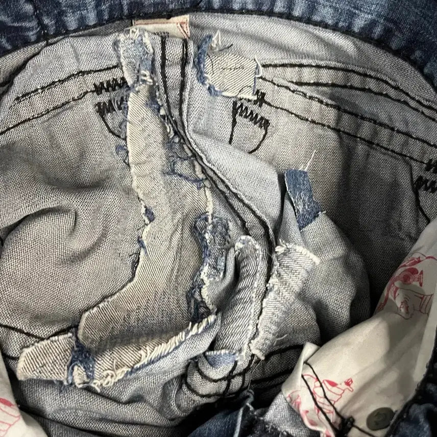 [BUNJANG] True Religion Ricky Super T Denim Pants / 트루릴리젼 리키 슈퍼티 (32)