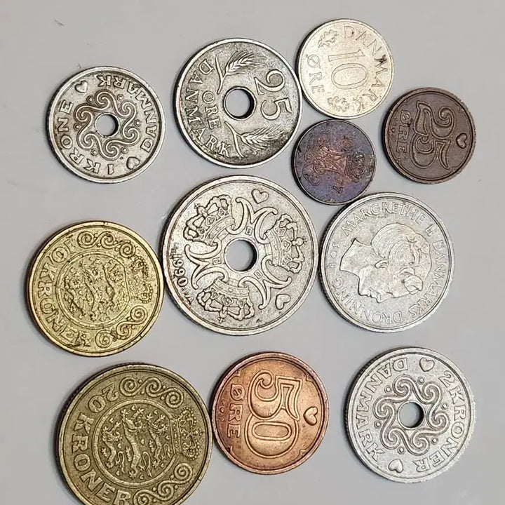 [BUNJANG] Foreign Coins - Denmark Coins Bundle Set / 외국동전 , 덴마크 옛날 주화 포함 11점 일괄