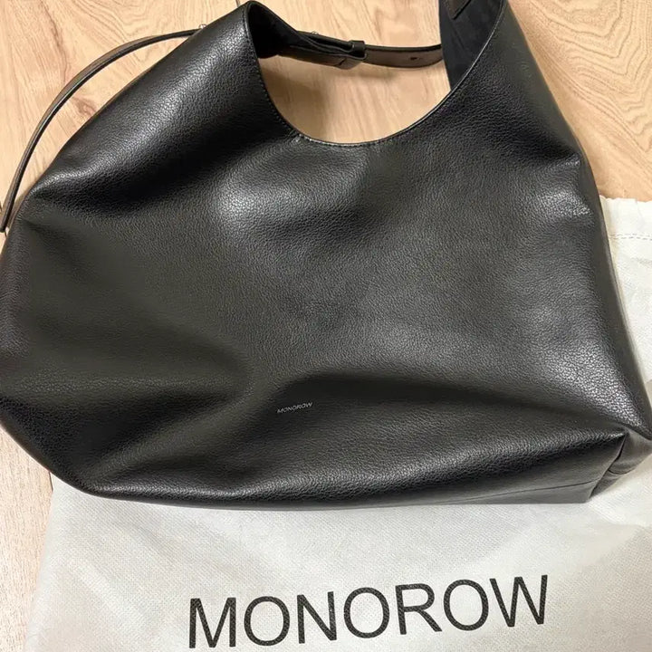 [BUNJANG] MONOROW Leather Shoulder Bag / MONOROW 모노로우 가죽 숄더백