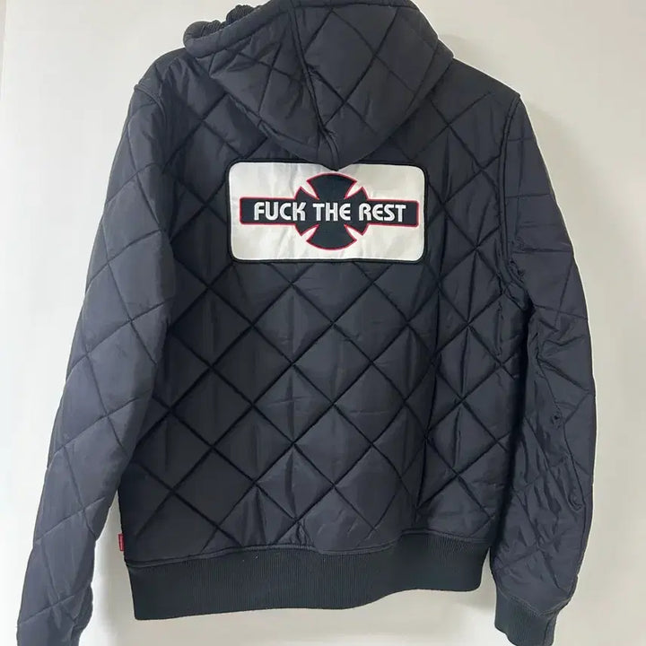 [BUNJANG] Supreme Quilted Hoodie Jacket Black / 슈프림 퀼팅 후드 자켓 블랙