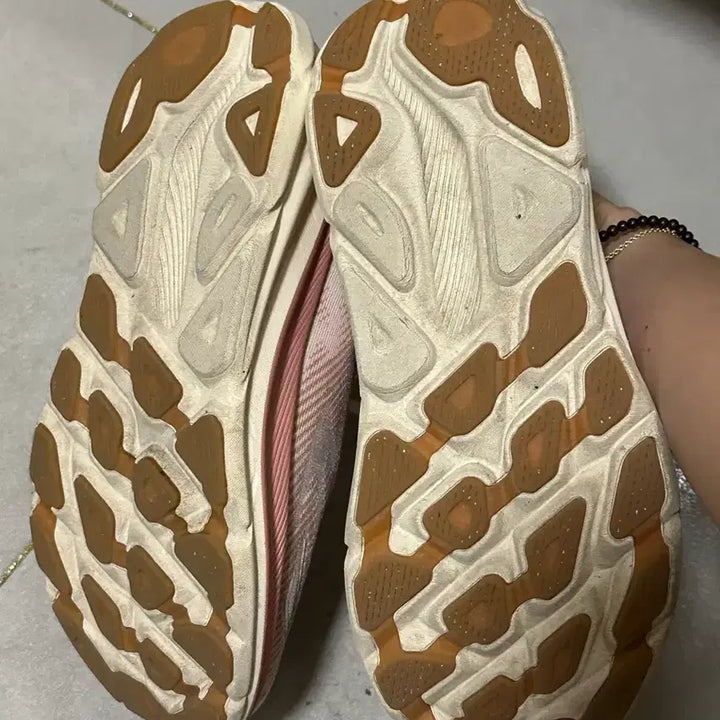 [BUNJANG] Hoka Clifton 9 Running Shoes / (255) 호카 클리프톤9