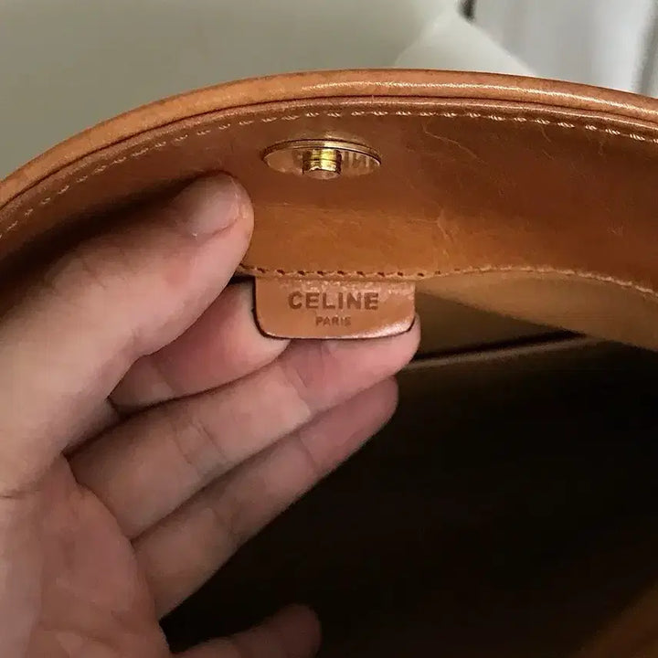 [BUNJANG] Celine Macadam Leather Clutch Bag / 셀린느 가죽로고 마카담 클러치백