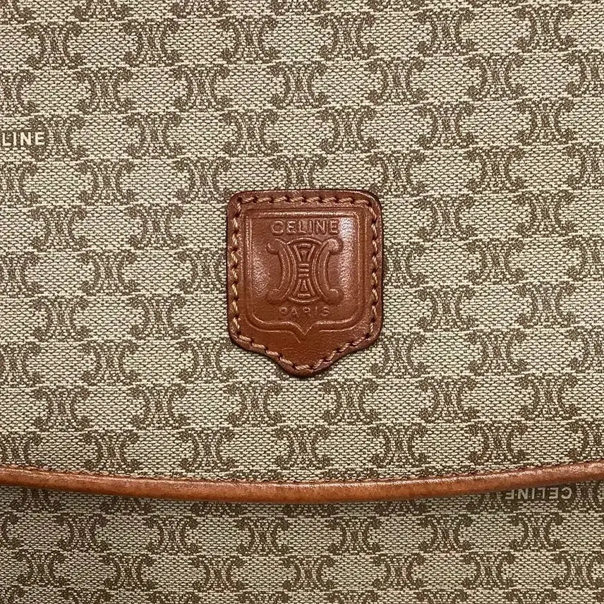 [BUNJANG] Celine Macadam Leather Clutch Bag / 셀린느 가죽로고 마카담 클러치백