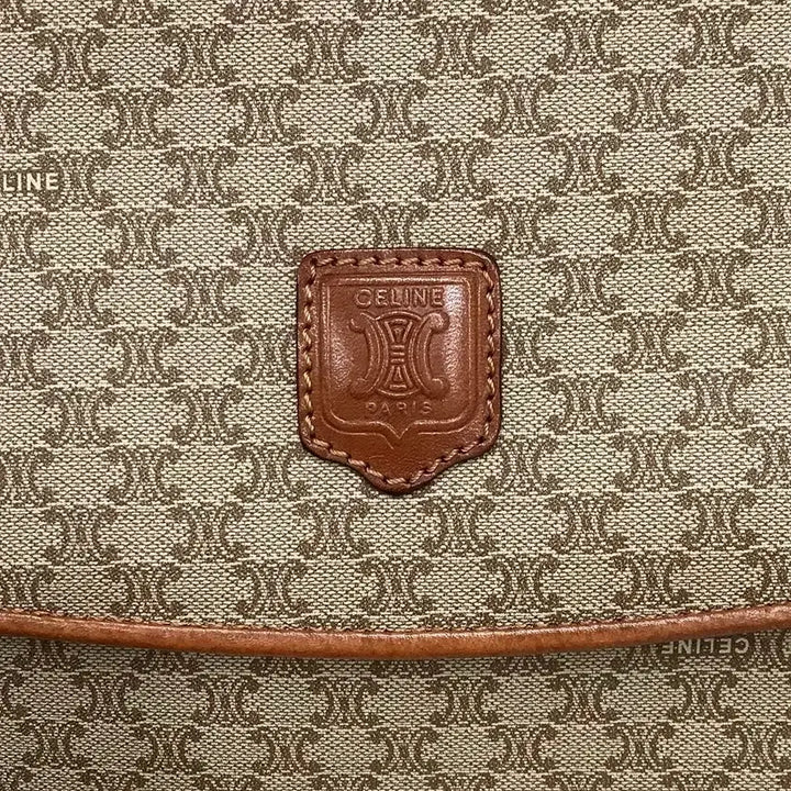 [BUNJANG] Celine Macadam Leather Clutch Bag / 셀린느 가죽로고 마카담 클러치백