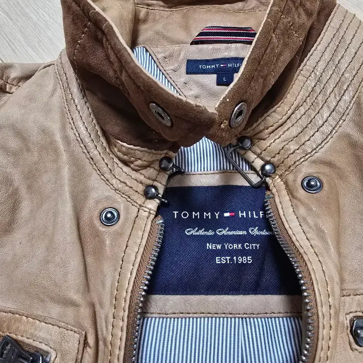 [BUNJANG] Tommy Hilfiger Leather Jacket / 타미힐피거 가죽자켓