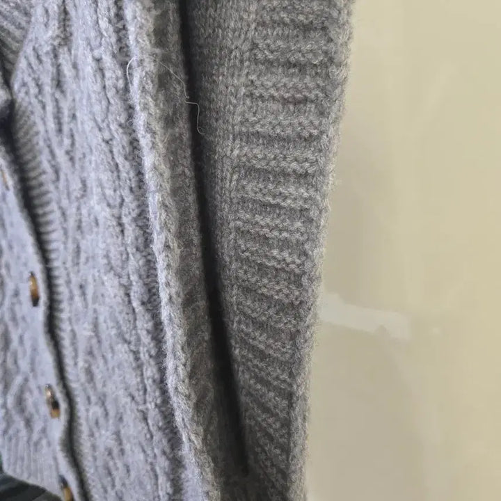 [BUNJANG] Recob Cable Knit Vest Gray / 레코브 케이블 니트 조끼 그레이
