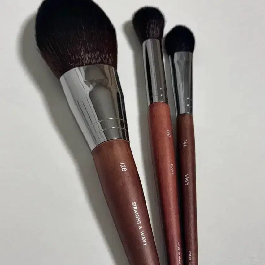 [BUNJANG] Make Up For Ever Brush Set (128, 140, 144) / 새것 메이크업포에버 파우더 블러셔 하이라이터 브러쉬 128 140 144