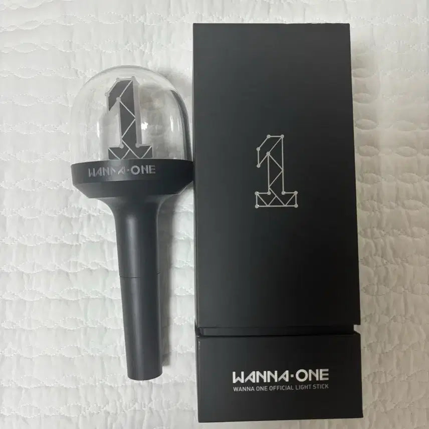 [SOLD OUT] 워너원 응원봉+워너원퍼즐