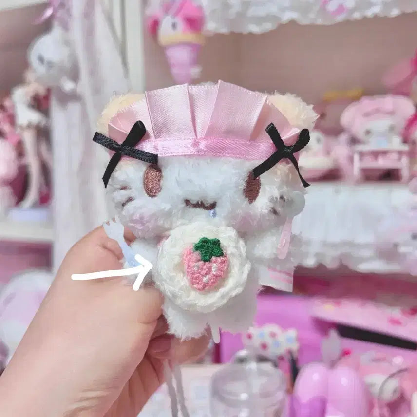[BUNJANG] Sanrio San-X Strawberry Bib Accessory / 산리오 산엑스 인형 소품 딸기 턱받이 양산형 지뢰계 고전