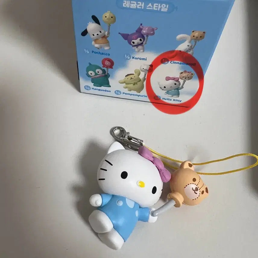 [SOLD OUT] 산리오 벌룬 어드벤처 키링 피규어 가챠 <헬로키티/시나모롤>