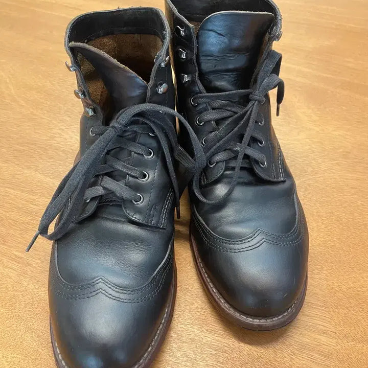 [BUNJANG] Wolverine 1000 Mile Edison Boots / 울버린 1000마일 에디슨 부츠 9.5사이즈