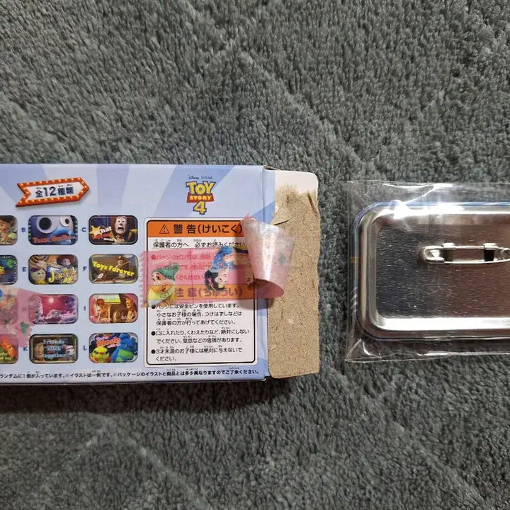 [BUNJANG] Toy Story Buzz Square Can Badge Collection / 토이스토리 스퀘어 버즈 캔뱃지 컬렉션