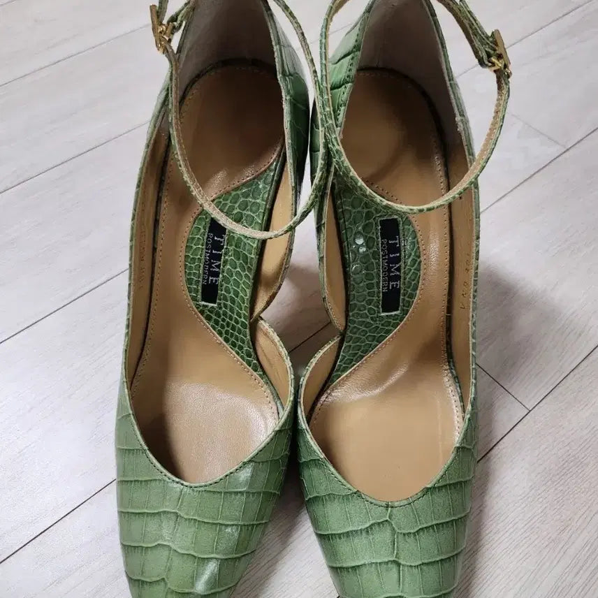 [BUNJANG] TIME Green Croc Heel Pumps / 타임(TIME) 악어패턴 펌프스 9cm