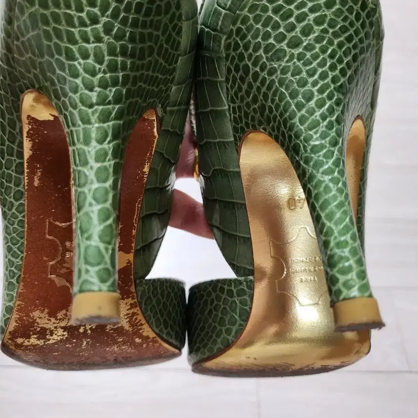 [BUNJANG] TIME Green Croc Heel Pumps / 타임(TIME) 악어패턴 펌프스 9cm