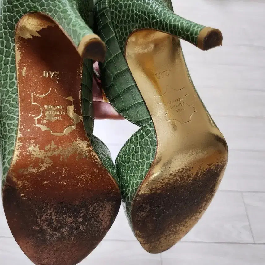 [BUNJANG] TIME Green Croc Heel Pumps / 타임(TIME) 악어패턴 펌프스 9cm